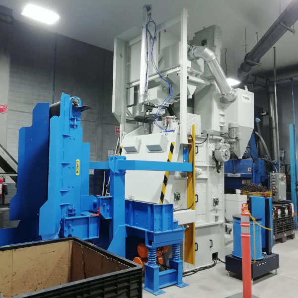 Granalladora de TAPPETO RAMPANTE de goma